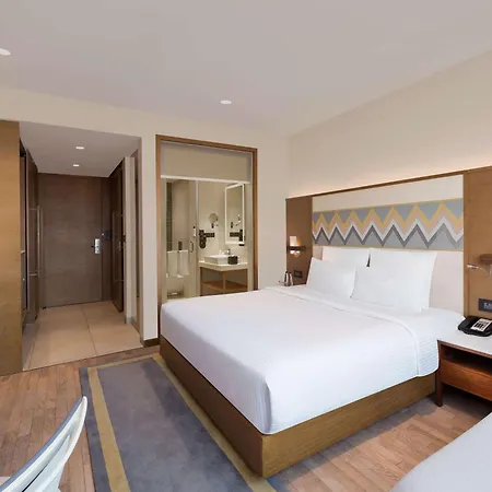 Novotel Guwahati Gs Road Exterior photo