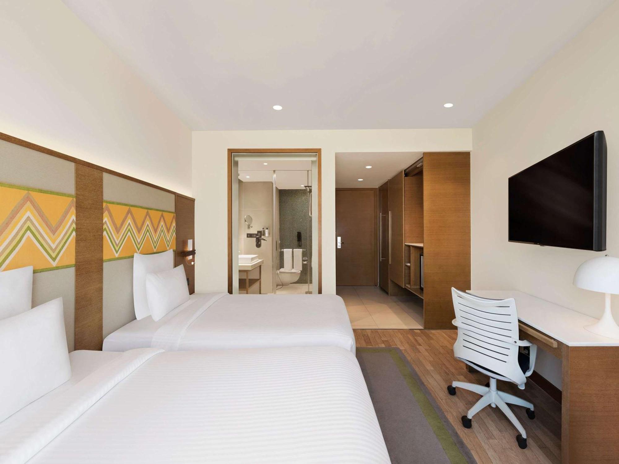 Novotel Gs Road Hotel 5*