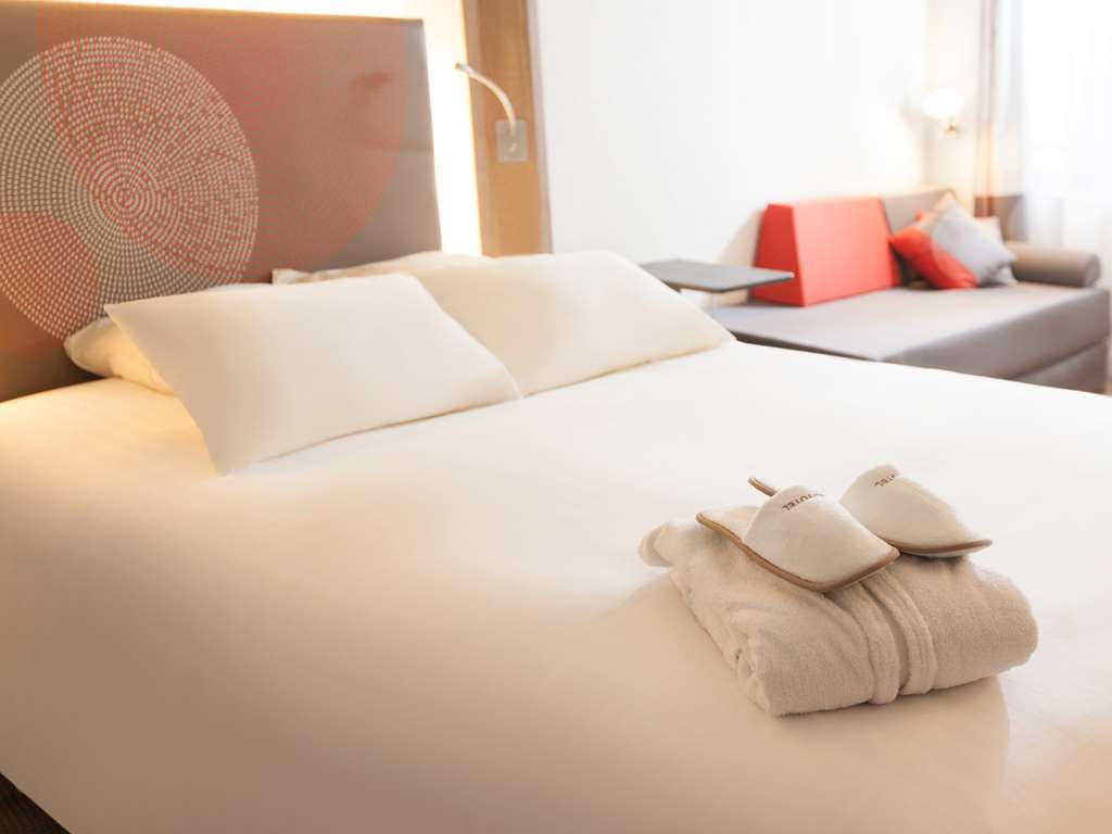 Novotel Gs Road Hotel 5*